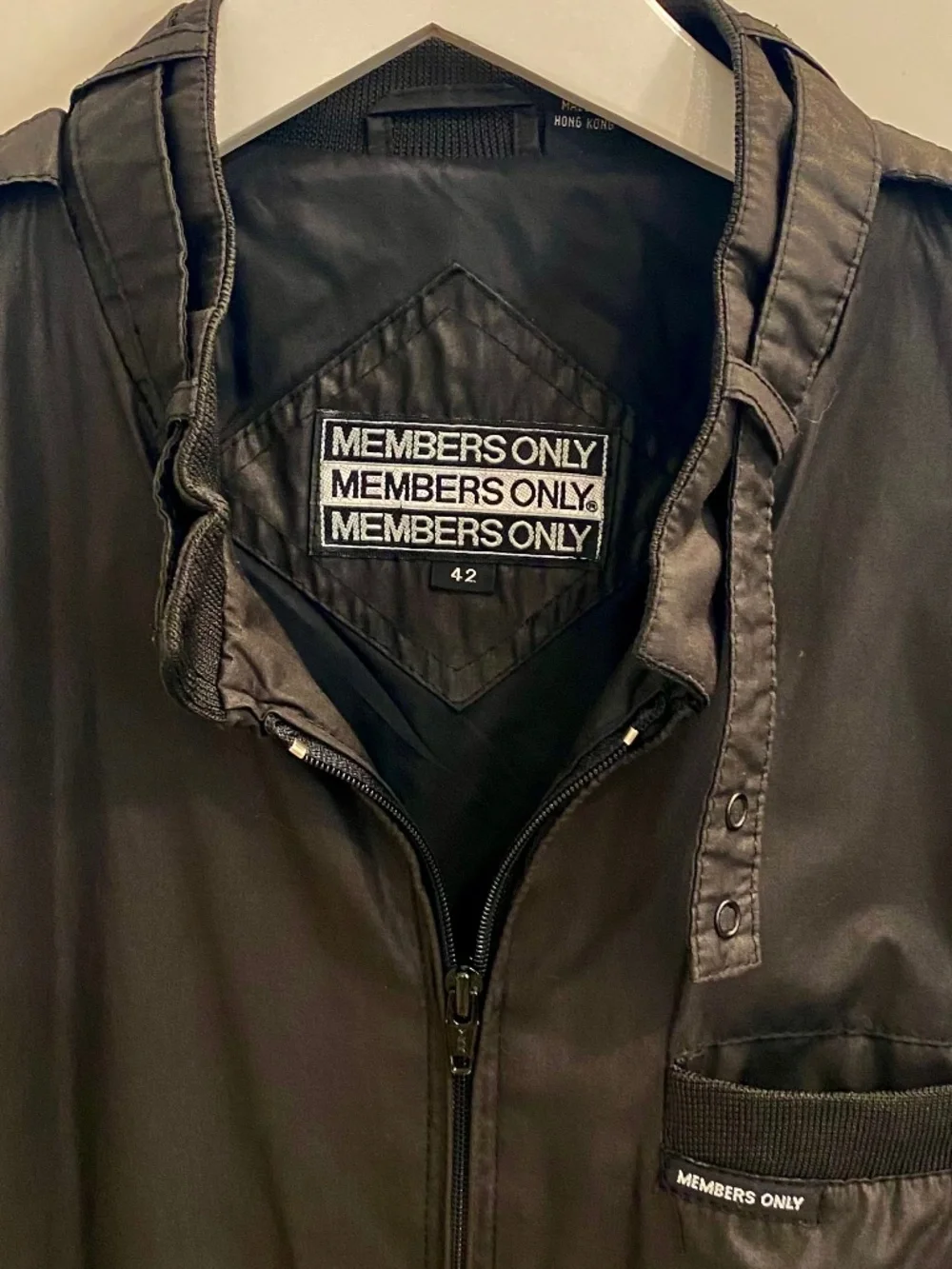 Members Only black jacket - Picture 3 of 3